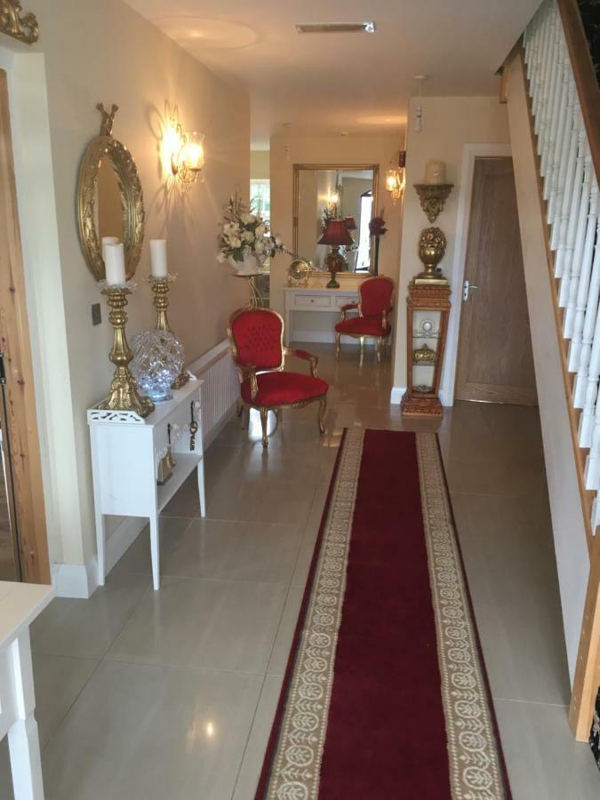 Drumhouse Guesthouse Knock  Ngoại thất bức ảnh